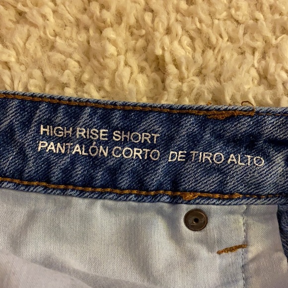 NWOT High Rise Distressed Shorts - Picture 3 of 6